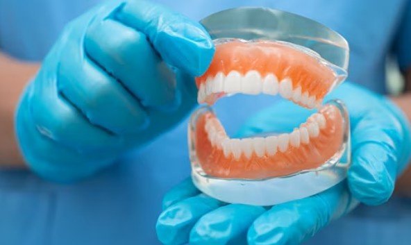 Fixed Dentures Treatment in Greater Noida West